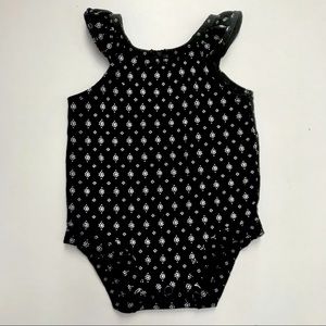 Carters sleeveless newborn bodysuit